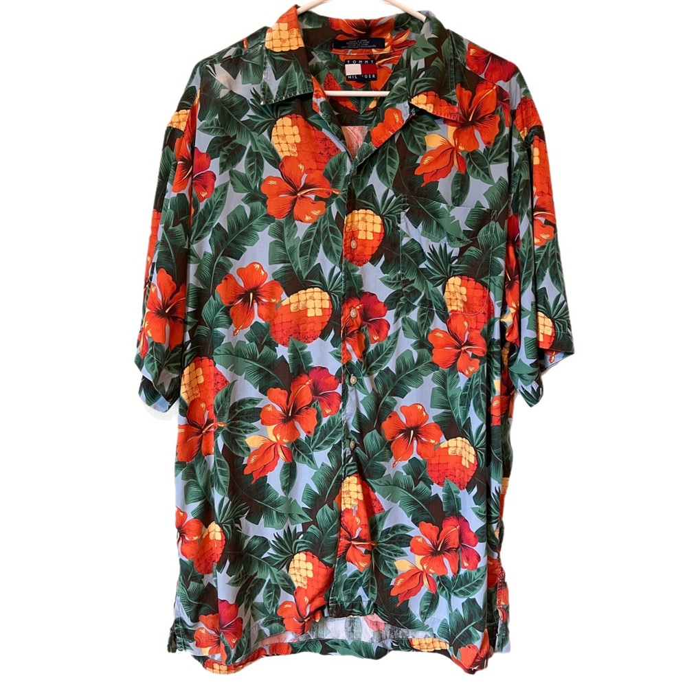 Men’s Vintage 90's Tommy Hilfiger Pineapple Floral Hawaiian
Shirt Size Large